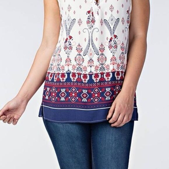 New Plus eye catching top - Picture 2 of 8